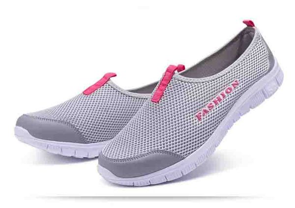 

new 2019 spring fashion women running shoes suede leather shoes women sneakers triple s old grandpa trainers