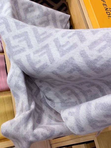 

3302autumn and winter new women's wool blended texture comfortable and warm fashion elegance without losing the feminine temperament, Blue;gray