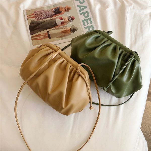 

small bag women 2019 new messenger bag solid color shoulder simple fashion cloud