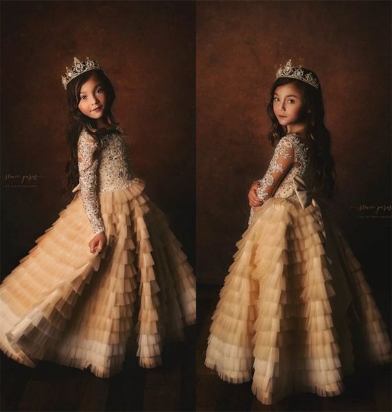 Şampanya Kraliyet Çiçek Kız Elbise Uzun Kollu Aplike Dantel Pullarda Katmanlı Tül Kız Pageant Elbise Tren Çocuklar Örgün Düğün Wear Sweep