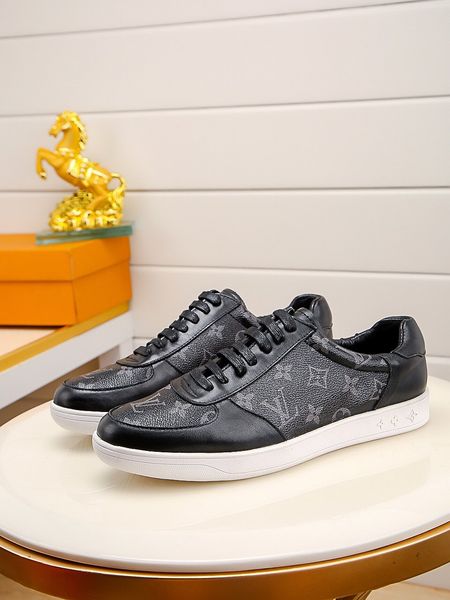 

2020 trendy front line luxury men's casual casual shoes classic fringe wedding party leather shoes and flat driving shoes, Black