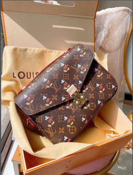 

new classic luxury crossbody bag luxury designer women's classic wild cartoon leather backpack handbag shoulder bag backpack