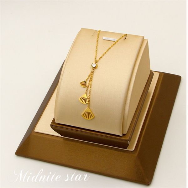 

luxury jewelry classic design famous necklace for woman titanium steel woman necklace gift, Silver