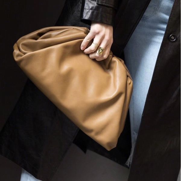 

women simple dumplings messenger bag designer retro 2019 fashion new cloud female crossbody shoulder bag tide handbag clutch