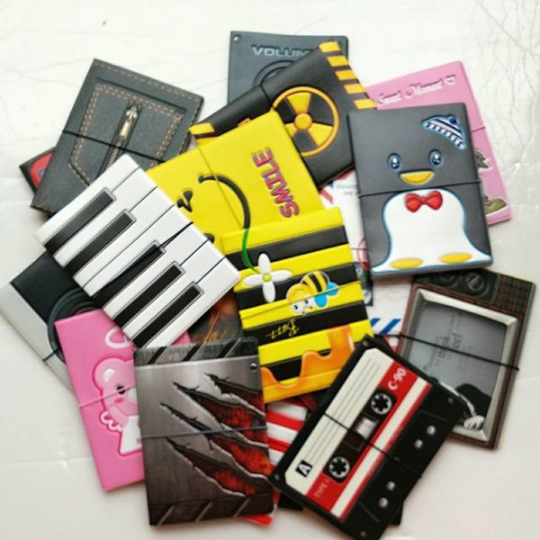 

discount new fashion cartoon super cool passport holder documents sets id bag pvc bule passport cover 14*10cm, Brown;gray