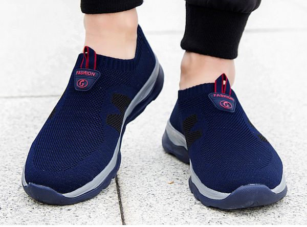 

weweya new sneakers men lace up vulcanize shoes low flat shoes size39-46 breathable mesh flats canvas shoes white footwear