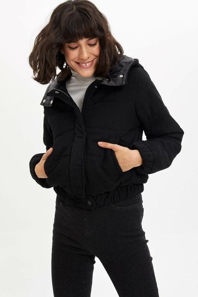

defacto woman mont-m7910az19au, Black