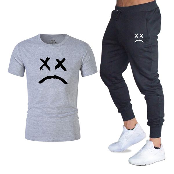 

2020 new summer men's casual t-shirt printed sports suit + sports two-piece track suit male fashion t-shirt gym fitness pants, Gray