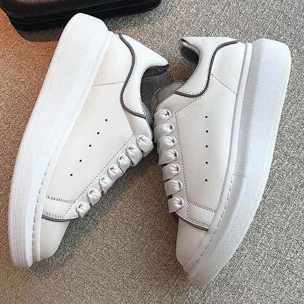 

luxury designer women mens reflective casual shoes dress shoes for mens platform designer shoes leather lace up wedding daily sneaker 35-45, Black