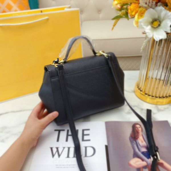 

2020 new fashion casual tote bag shoulder bag messenger bag handbag wallet handbag backpack