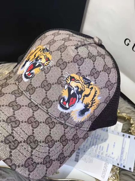 

Bonés com Viseira dg369