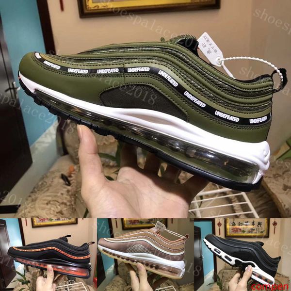 

discount og tripel white metallic gold silver bullet mens running trainers man soccer cleats design sports sneakers discount runner