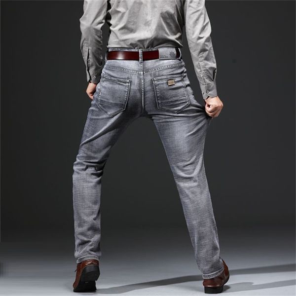 

2020 spring and autumn new men's mid-rise straight jeans stretch loose business jeans, Blue