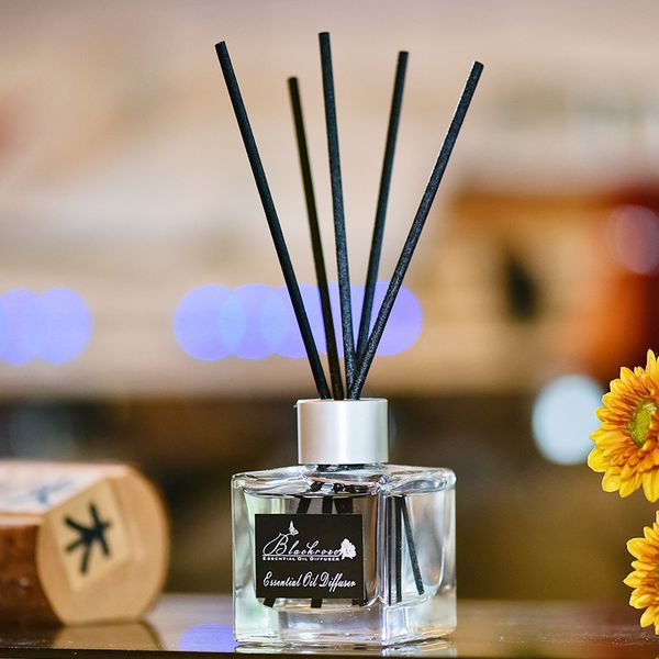 

no fire aromatherapy rattan natural exudes aromatherapy essential oil set car perfume air freshener for free shipping