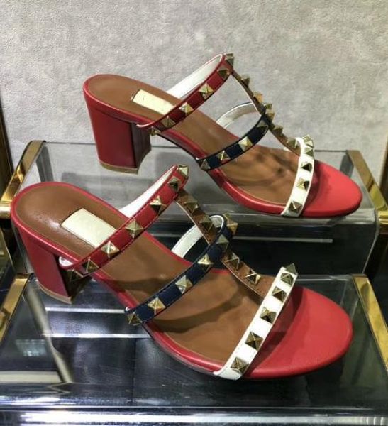 

Summer 2019 coloured andal rivet coar e heeled lipper andal open toe one word lipper fa hion retro high heeled metal rivet lipper
