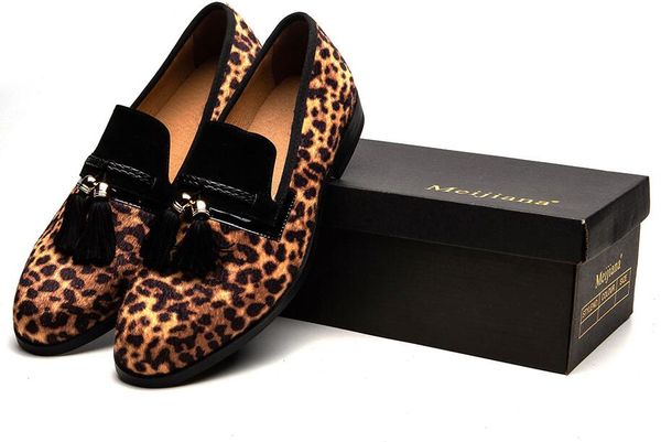 

new men's tassel loafers moccasins slip on chinese style leather casual shoes male black/red flats loafers men dress shoes 38-46 bm799