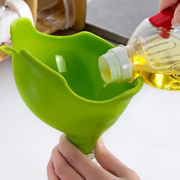 

colanders & strainers creative anti-spill elephant plastic slip on pour soup spout funnel for pots pans and bowls jars kitchen tool accessor