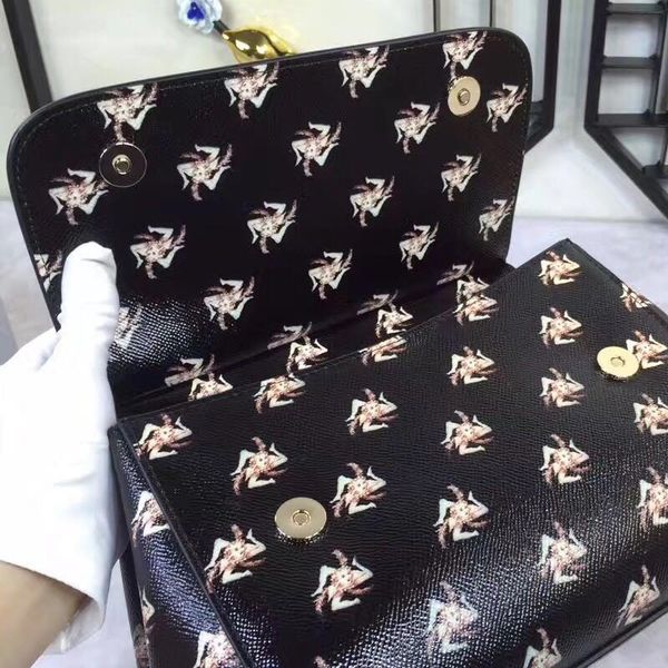 

designer-genuine leather printing bag, oblique cross bag, imported genuine cowhide, palm pattern factory, high price oblique cross bag