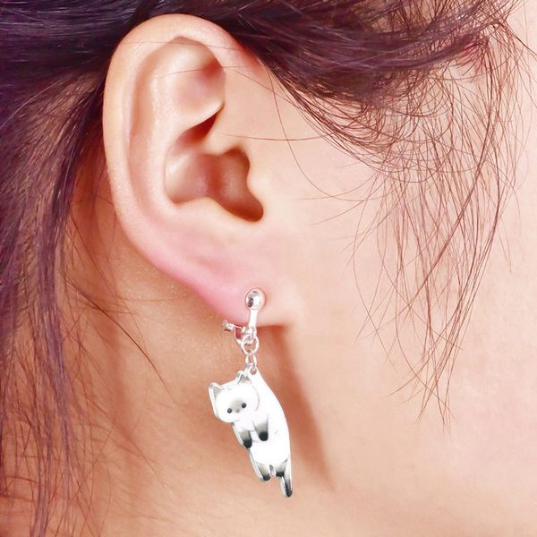 

1pcs elegant pretty cute cat pendant clip earrings for women girl lovely pet black white drop ear cuff earrings, Silver