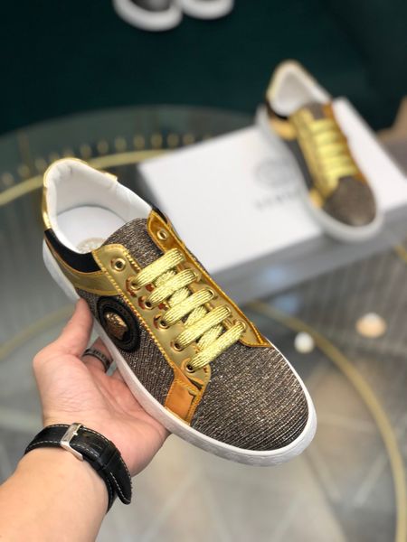 

on dhl platform, casual retro basketball shoes, designer triple luxury men's shoes, sports red sandals, golden air02, Black