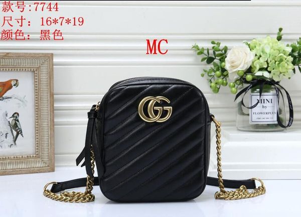 

Women 039 handbag cla ic mall erie of fa hion mom lady chain bag elegant bulk corrugated woman leather houlder pur e handbag bag 03