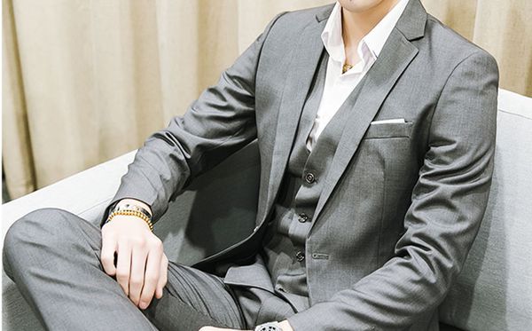 

classic notch lapel wedding tuxedos slim fit suits for men groomsmen suit prom formal suits (jacket+pants+vest+tie) 858, Black;gray