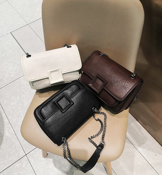 

2020 new texture chain messenger bag french niche wild small square bag ins tide shoulder messenger chain bag