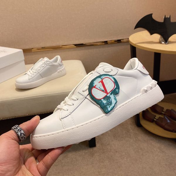 

fashion luxury designe r bran d shoes men and women fashion spikes sneakers men training flat luxury shoes size 36-45, Black