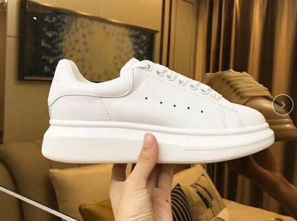 

new season designer shoes fashion luxury women shoes men's leather lace up platform oversized sole sneakers white black casual 100357