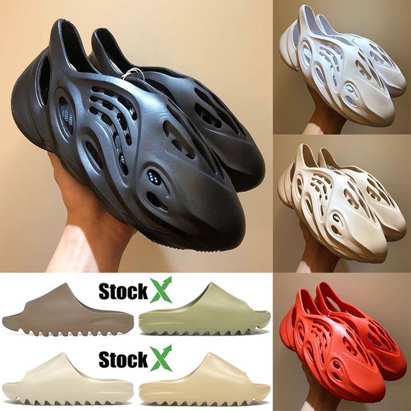 

2020 stock x foam runner sandal kanye slides fashion pantoufle designer slides bone desert sand earth brown white resin slipper mens women, Black