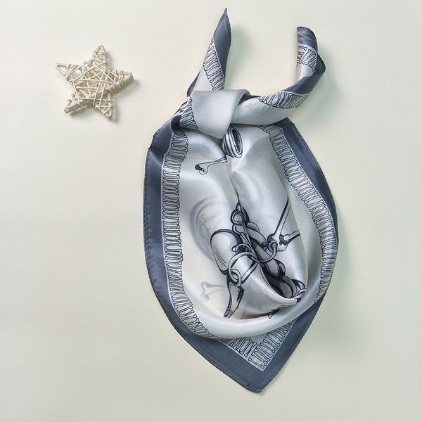 

small new scarves women's scarf professional bracelet and white silkworm plain black pattern squares satin big silk wear name 2018 whol, White;black