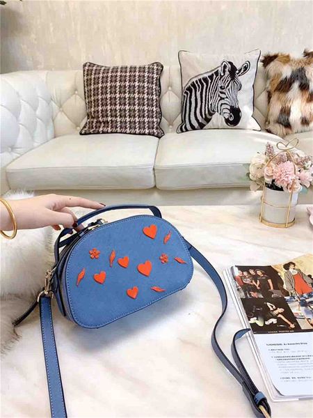 

designer shoulder bag women luxury designer womens shoulder bags handbags purses heart-shaped decoration new girls in autumn and winter new2