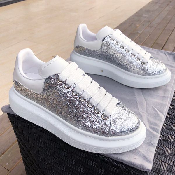 

2020 new brand oversized sneaker features large flat laces and an oversized rubber sole sneaker glittered calf leather lace-up sneaker, Black