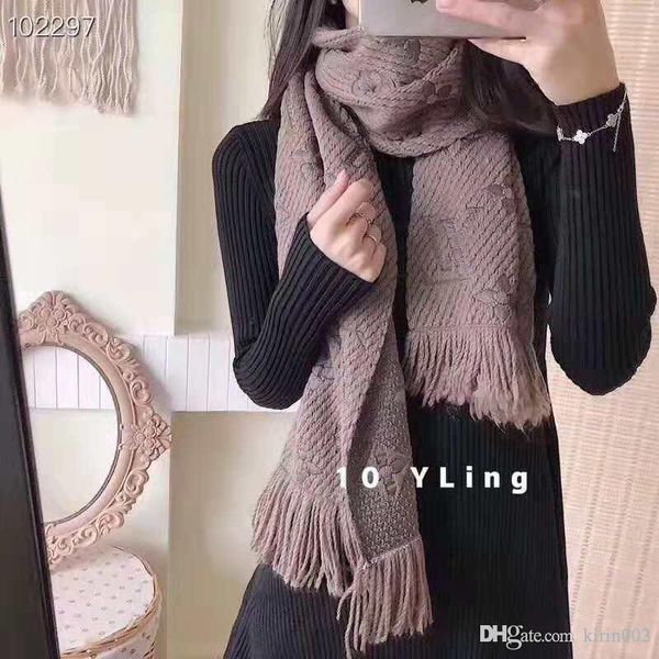 

new 2019 fashion winter logomania shine scarf women and men two side black red silk wool blanket scarfs scarves and shawls, Blue;gray