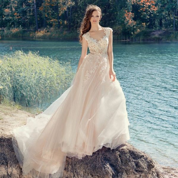 

exquisite scoop lace wedding dresses with capped sleeve appliques a line wedding dresses with court train backless beach wedding dresses, White