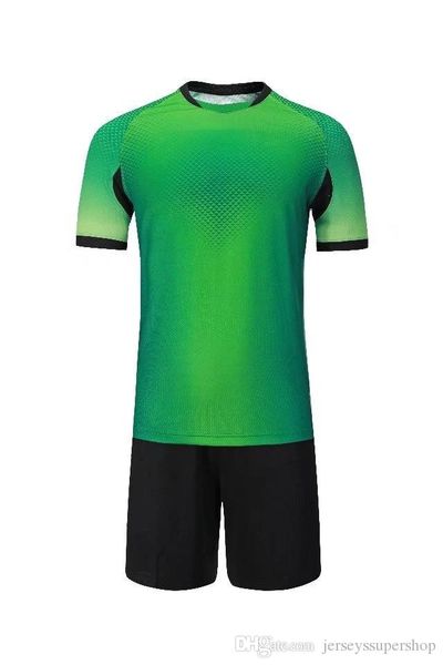 

19 2020 green lastest men football jerseys outdoor apparel football wear juv suit, Black