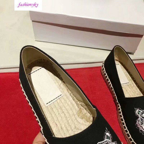 

couple shoes with tiger head single shoes and fisherman's shoes, Black
