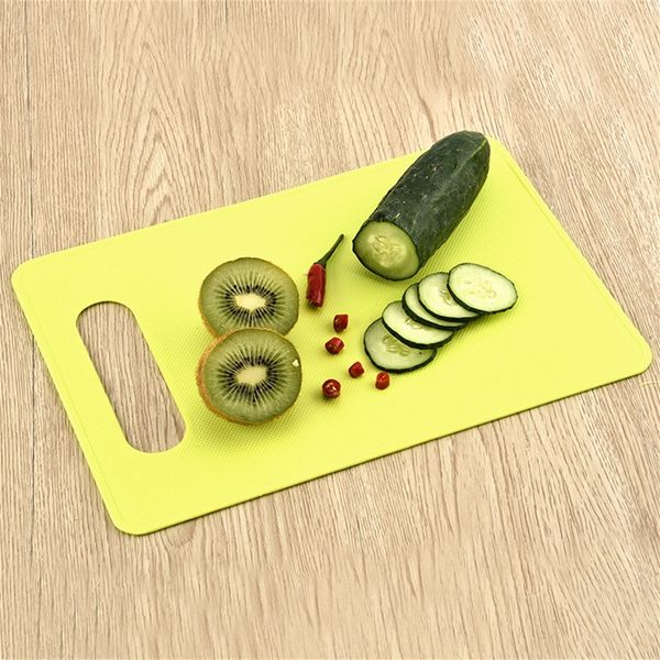 

пластиковая кухонная разделочная доска гибкая кухня фрукты овощи прямоугольник резки разделочный стол коврики доска ультратонкий колпачок #l