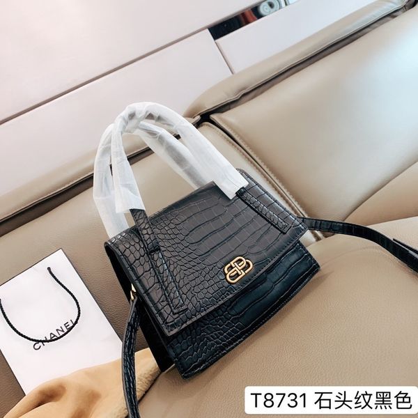 

2020 new genuine leather ladies bag 21jbun, Black