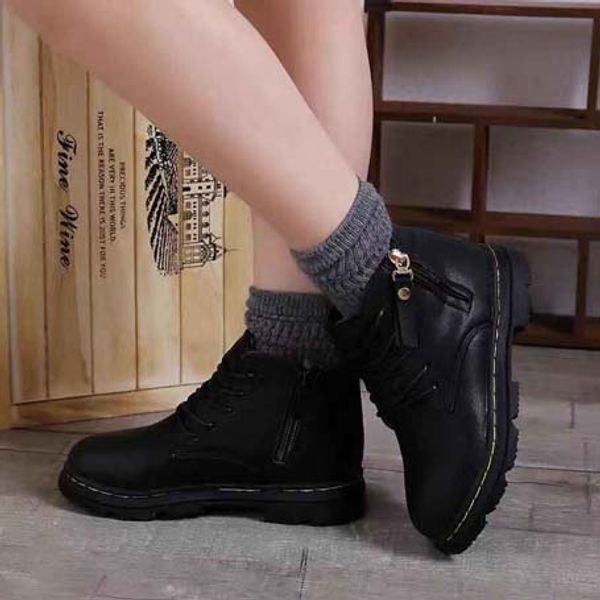 

топ-качество женские фирменные сапоги натуральная кожа лучшее качество заостренные плоские туфли ботильоны martin boots модные ботинки с кор, Black;grey