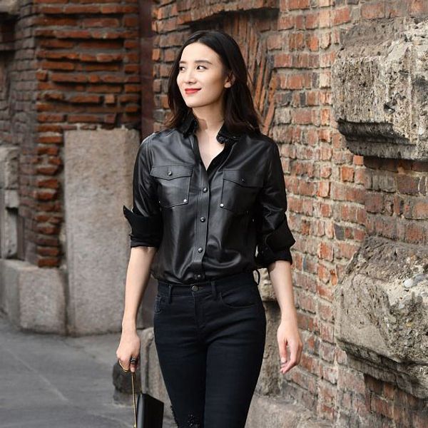 

leather shirt women's winter new plush pu leather shirt star same loose thin blouse ing, White