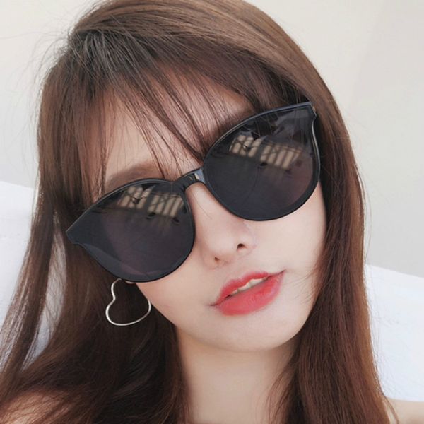 

brand new female round wrap sunglasses women fashion big frame sun glasses girl boy eyewear retro travel eye accessory cute, White;black