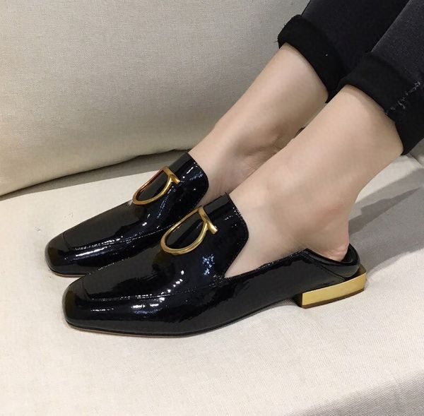 

whosale original brand women dress shoes, business shoes,designed sneakers handbag etc, 4colors,made by original lambskin, Black