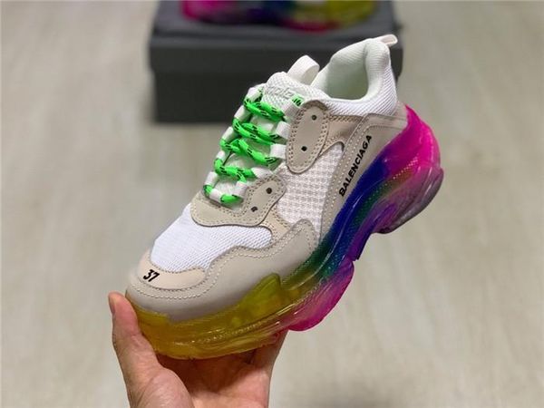 

fast delivery men's and women's casual sports shoes crystal air bottom women's shoes old shoes women's slip 06, Black