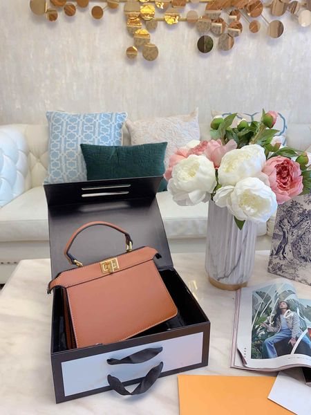 

designer crossbody classic style lady purse casual handbags fashion purse women bags pu leather handbags ladies shoulder tote female metis