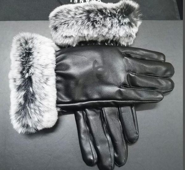 

designers gloves luxurys handwear winter matt leather with fur gloves pu leather women five fingers gloves 3 colors brand wholesale23, Blue;gray