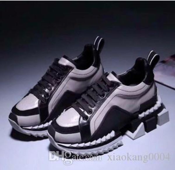 

new letter graffiti laced non-slip casual shoes leather round head breathable shoes comfortable trainers women men sneakers mixed color ss2, Black