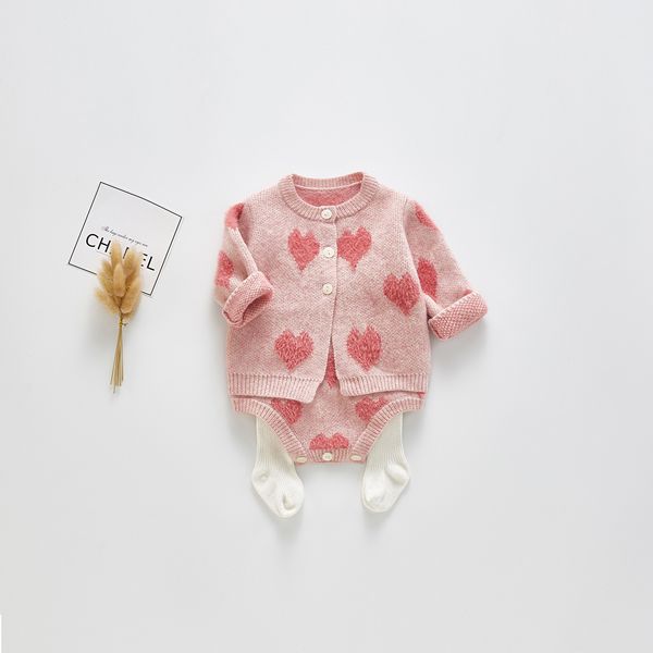 

2019 baby long sleeve knitted romper with sweater two pieces suit newborn girls love strap coats cotton fashion sets t200414, White