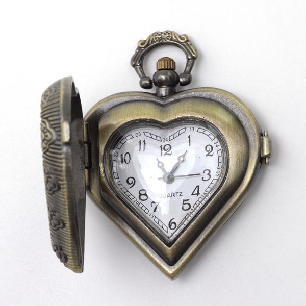 

5pc hollow heart quartz pocket watch sculpture vintage emboss zinc alloy for hangles necklace making antique bronze 46x41x13.5mm, Slivery;golden