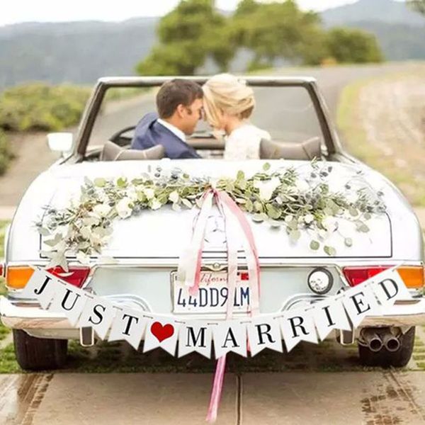 Just Married White Banner Rustic Garland Wedding Table Decoration